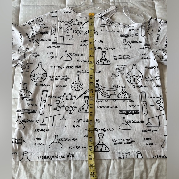 Urban Revivo One-Shoulder Chemistry Equation Tee 6 Black / White - Picture 13 of 14